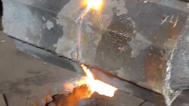 Газокислородная резка больших толщин смотреть онлайн