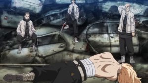 Майки против Кадзуторы, Чоме и Чонбо / Майки вырубает Кадзутору одним ударом / Токийские Мстители 1