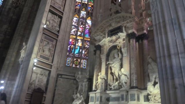 МИЛАНСКИЙ СОБОР ДУОМО (Duomo di Milano, Milano, Itаlia) смотреть онлайн