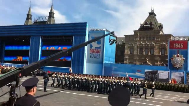 Grenadiers march in Red Square смотреть онлайн