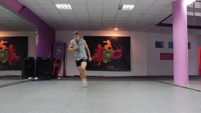 ComedoZ - ВРЕМЯ ''contemporari'' choreo by Pasha Budennyi WORKSHOP ''0'' - INSIDE Dancing Center смотреть онлайн