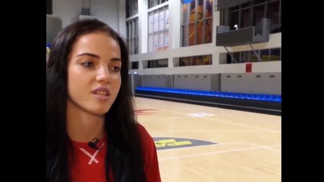 ТОП 5 Самых Красивых Девушек в Волейболе смотреть онлайн