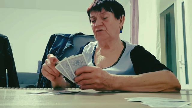 Расскажу всю правду. Сделаю вас счастливей. Очищу чакры. смотреть онлайн