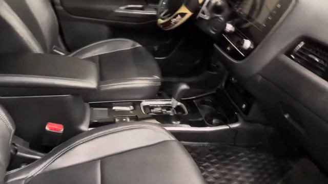 Outlander 2.0 Cvt 2021 giá chưa tới 700 | Lh: 0962.649.768 смотреть онлайн