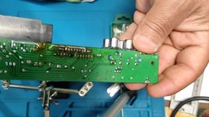 Как легко отпаять микросхем TDA7388 не повредив её