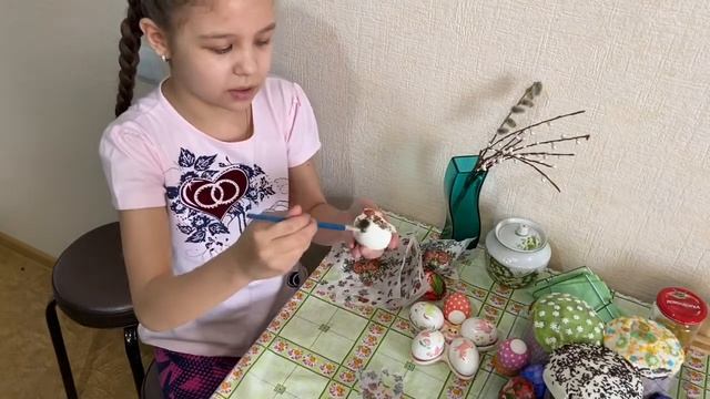 Декупаж яиц салфетками! Очумелые ручки