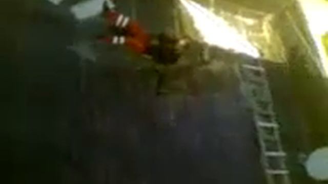 Как люди отдыхают на работе! смотреть онлайн