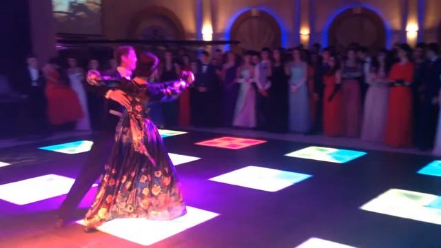 Яценко Мария и Логинов Андрей- Медленный вальс смотреть онлайн