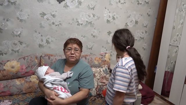 Алина нарастила ресницы // Салат Мимоза на ужин // Совесть замучила// 31.01.21. смотреть онлайн