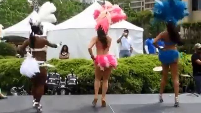 Fiesta Atlanta 2013 SAMBA DANCERS & BATUCADA Andrea Morera & DANCE BRASIL смотреть онлайн