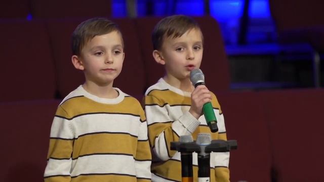 Не покидай меня надежда . Тимофей и Даниил . Христианское стихотворение . Християнський вірш смотреть онлайн