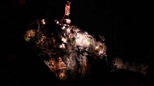 Le Puy en Velay смотреть онлайн