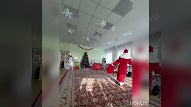 Новогодний утренник в старшей и подготовительной группе ? смотреть онлайн