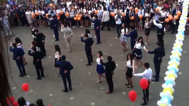 Последний звонок!!Степанакерт 2014г.:)) смотреть онлайн