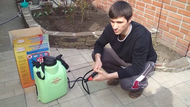 Как вытянуть воздушную пробку у опрыскивателей Умница смотреть онлайн