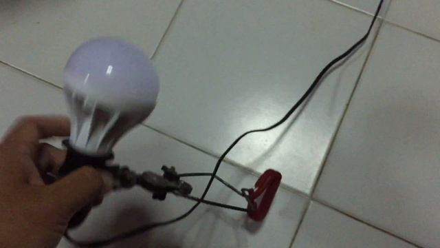 รีวิวหลอดไฟบ้าน ขั้ว E27 LED 55W สีขาว ยี่ห้อ JMF смотреть онлайн