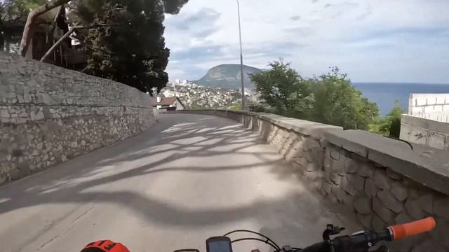 КРЫМ 2022 | МАРШРУТ ДНЯ | ЯЛТА - НИКИТА - ГУРЗУФ - ГАСПРА - ЯЛТА, май, 48 км, часть 3 🚵♂️❤️🌊⛰🏖☀️ смотреть онлайн