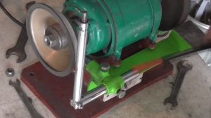 Приспособления для заточного станка.  Заточка концевых фрез.