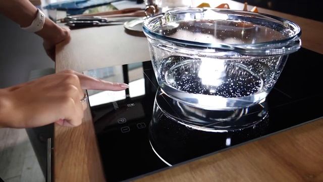 Индукционная варочная панель Maunfeld CVI292SBK смотреть онлайн