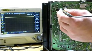 Автомагнитола Pioneer DVH-730AV - моргает и не включается!