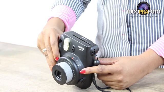 Câmera Instax Mini 8 FUJIFILM смотреть онлайн