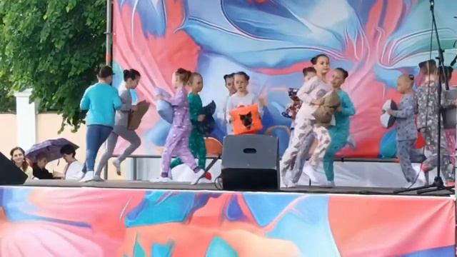 Детская школа искусств №2 Хореографический ансамбль 1 класс танец "Баюшки" смотреть онлайн