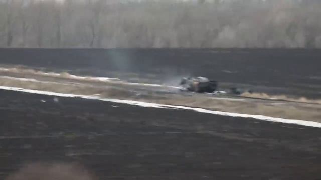 #ГероиZ Сопровождение вертолетами армейской авиации ВС РФ - А Солдаты Идут - OiN Одни из Нас смотреть онлайн