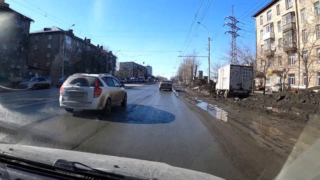 ЧТО ИЗМЕНИЛОСЬ НА ДОРОГАХ НОВОСИБИРСКА С 1990-2021 #дороги #новосибирск #люди смотреть онлайн