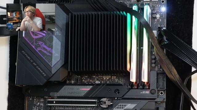 i5-14600kをZ690で動作確認したら動かない？ do not shut down or reset the system to prevent system bootup failure смотреть онлайн