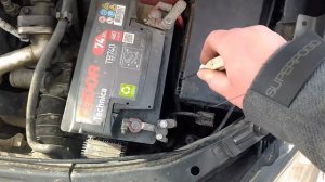 Предохранители Opel Zafira. Расшифровка в конце видео.