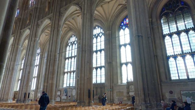 UNTOLD TALE: Canadian Sisters Go To Canterbury смотреть онлайн