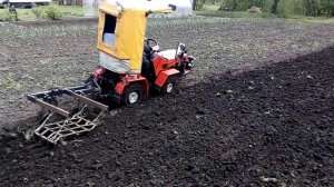 Пахота на МТЗ 132н с дизельным двигателем 16,05,2020года