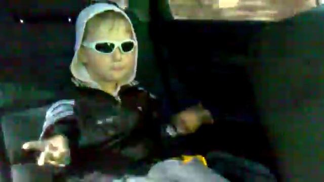 Вставляет нереально ( я маленький , 3 года) смотреть онлайн