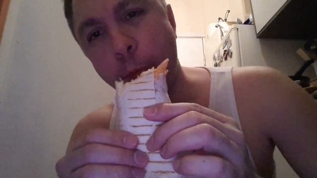 MUKBANG. КУШАЮ ШАУРМУ. ОБЖОР. смотреть онлайн