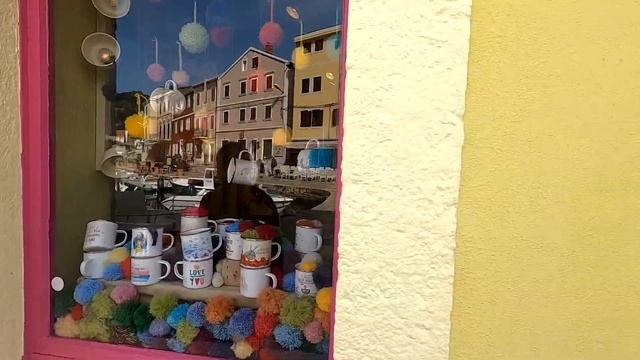 Discover Veli Lošinj in Croatia смотреть онлайн