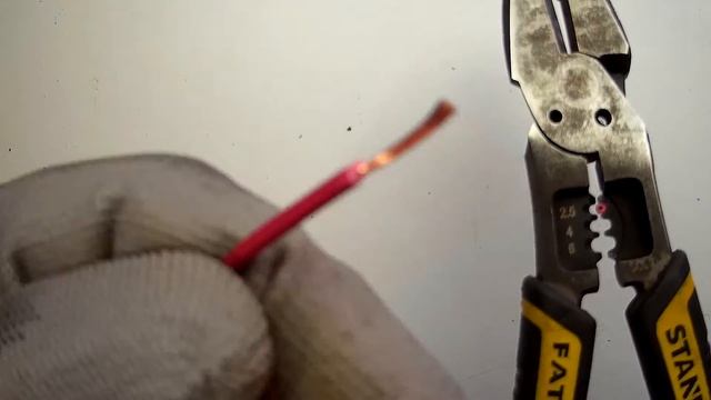 Плоскогубцы Stanley. Обзор и тест