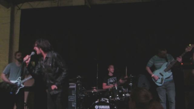 (Live)Hail the Sun- Rolling Out the Red Carpet/Human Target Practice смотреть онлайн