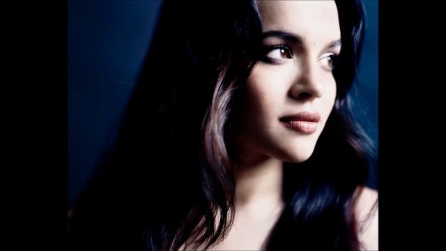 Turn me on - Norah Jones cover by Federica Moro смотреть онлайн