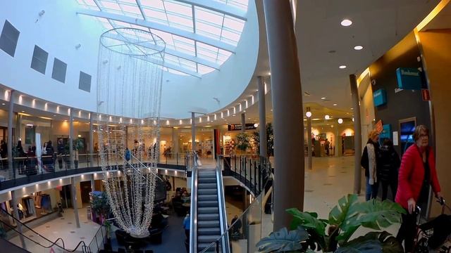 Швеция 49. О Работе в Швеции. Центр по трудоустройству в Боден . Какая оплата труда. Сегодня . смотреть онлайн