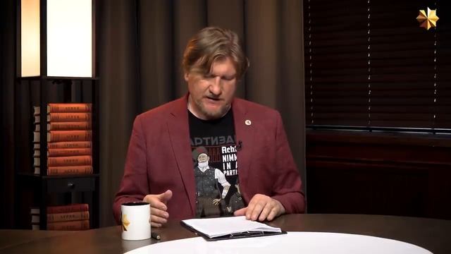 Почему писатели при Сталине "зажрались"? Николай Сапелкин смотреть онлайн