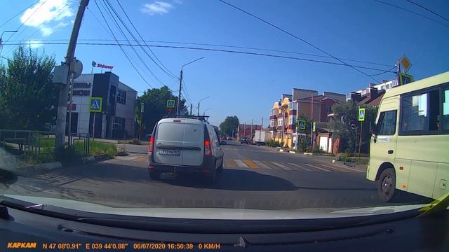 Батайск, улица Энгельса смотреть онлайн
