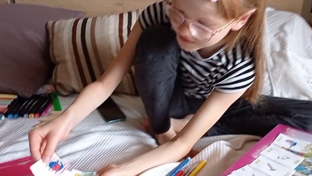 Чем занималась я в воскресенье ? Помыла полы. Покрасила волосы . смотреть онлайн