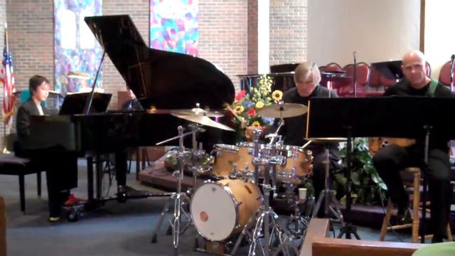 James Bond Theme (With Ensemble) смотреть онлайн