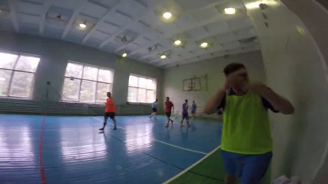 Супер гол Макса затылком смотреть онлайн