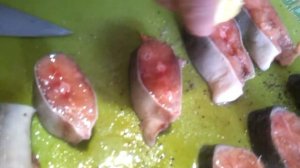 Сочная и нежная жареная горбуша! Быстрый и вкусный рецепт!