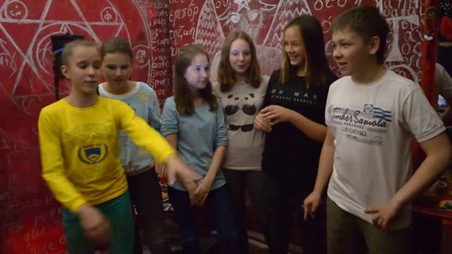 Клёвые ребята на экзорцизме))) смотреть онлайн