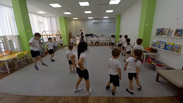 Разминка. Старшая группа. Детский сад. #ДЦАндерсен смотреть онлайн