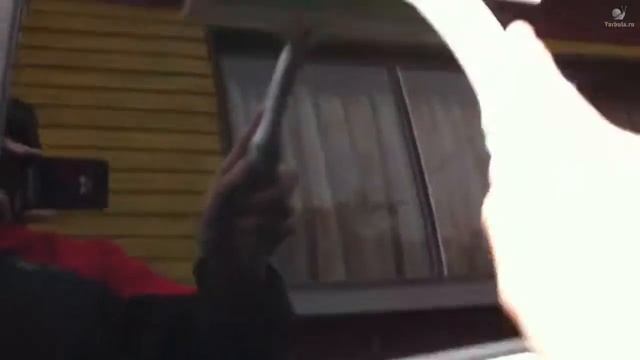 Как правильно помыть стекла автомобиля после дождя смотреть онлайн