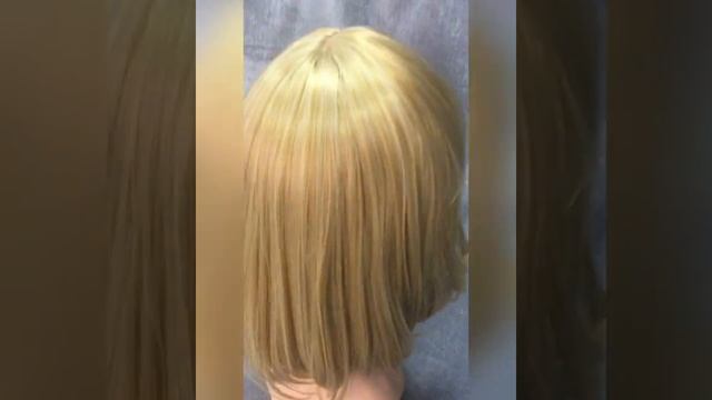 Парик каре с челкой Блонд смотреть онлайн