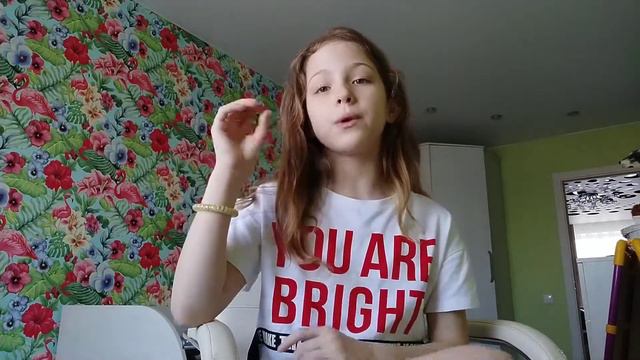 ПРАВАЯ РУКА СЛОМАНА смотреть онлайн